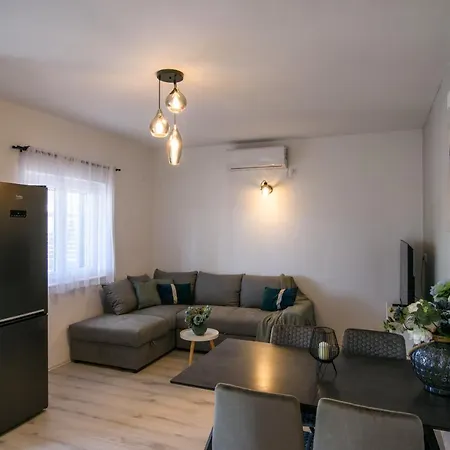 Apartman Luxury Hajdi Trogir