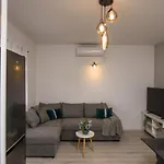Luxury Hajdi *
